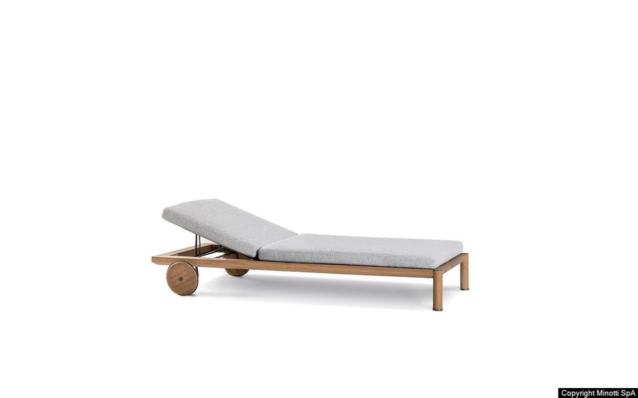 Стильный шезлонг Minotti Daylight Daybed