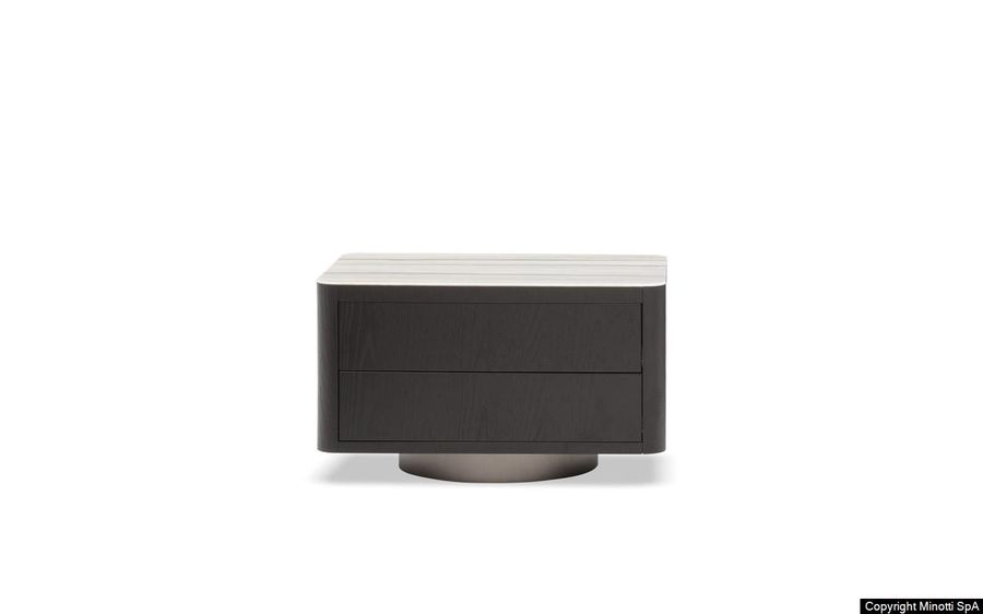 Элегантная тумба Minotti Milton "Nightstand"