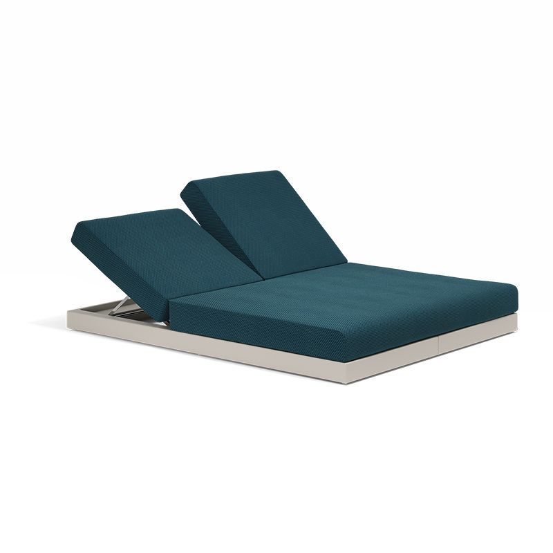 Уютная кушетка Vondom Pixel Daybed